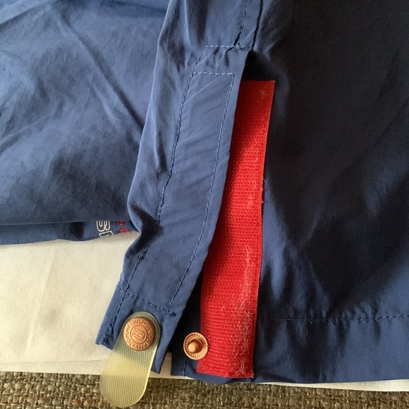 Vintage 90’s Tommy Hilfiger Windbreaker.. No Longer Sold In Stores Unisex!! - Picture 12 of 13